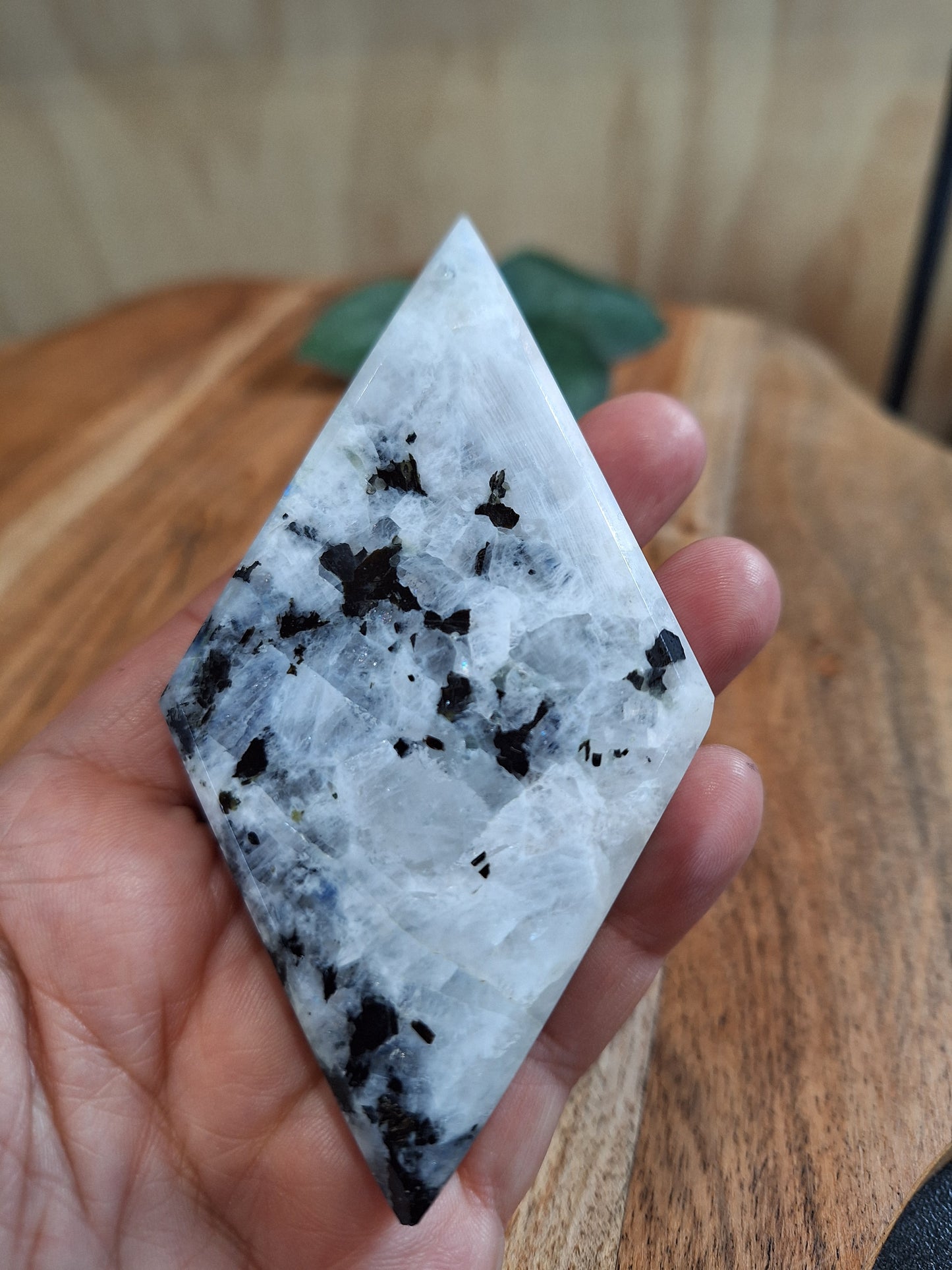 RAINBOW MOONSTONE DIAMOND ON ASTROLOGY STAND