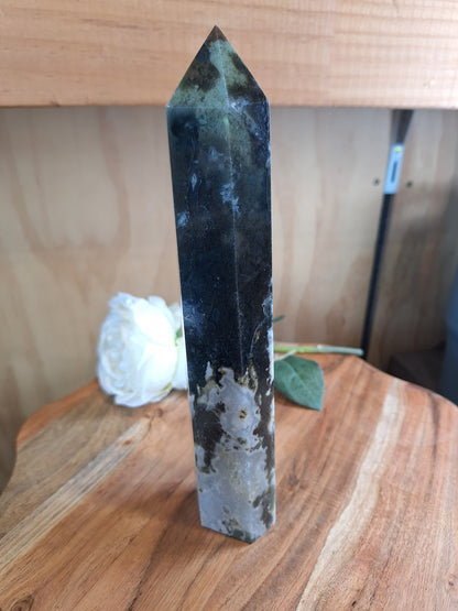 AGATE MOSS TOWER