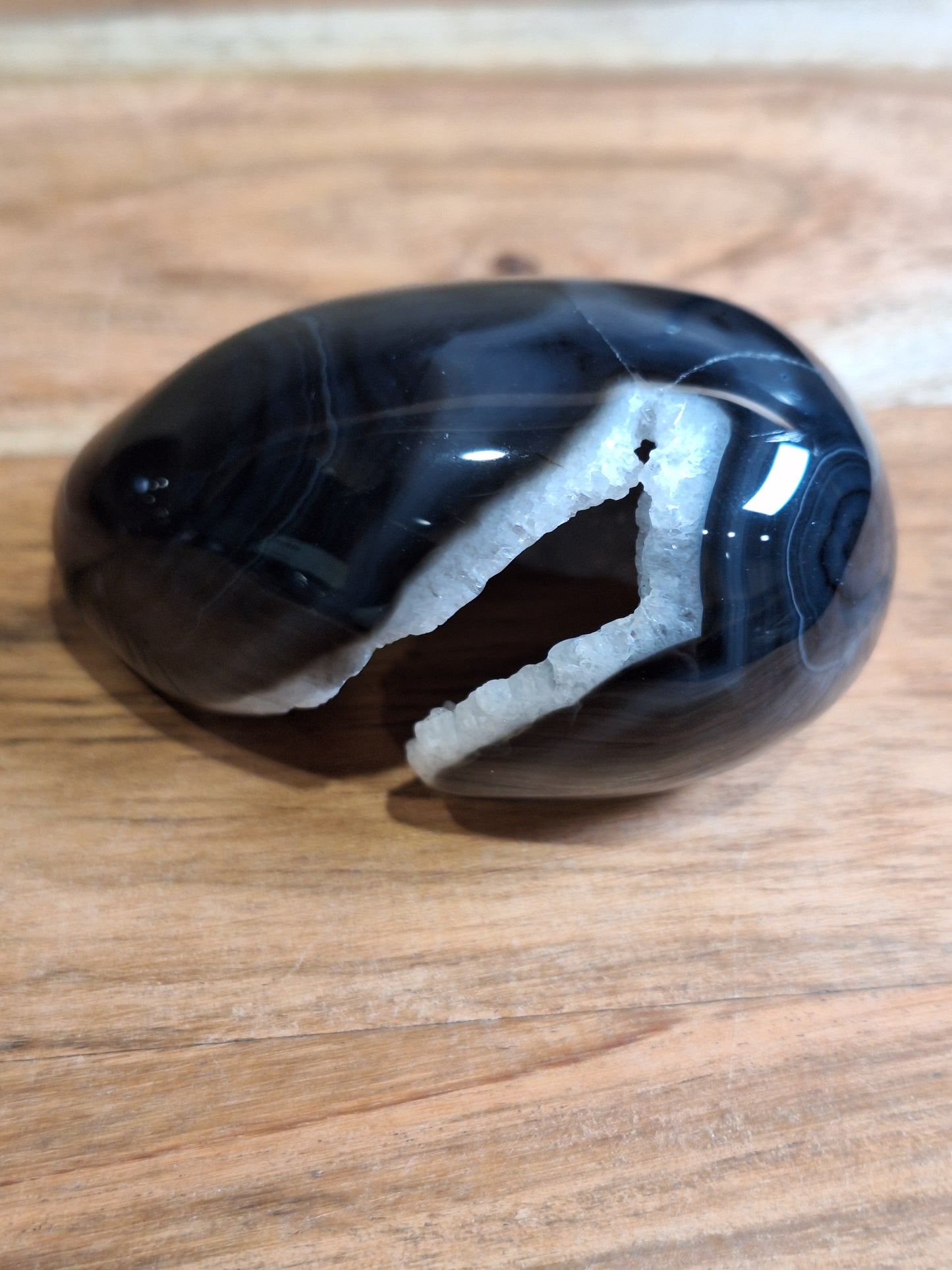 BLACK AGATE EGGS