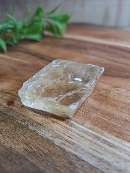 HONEY CALCITE RAW