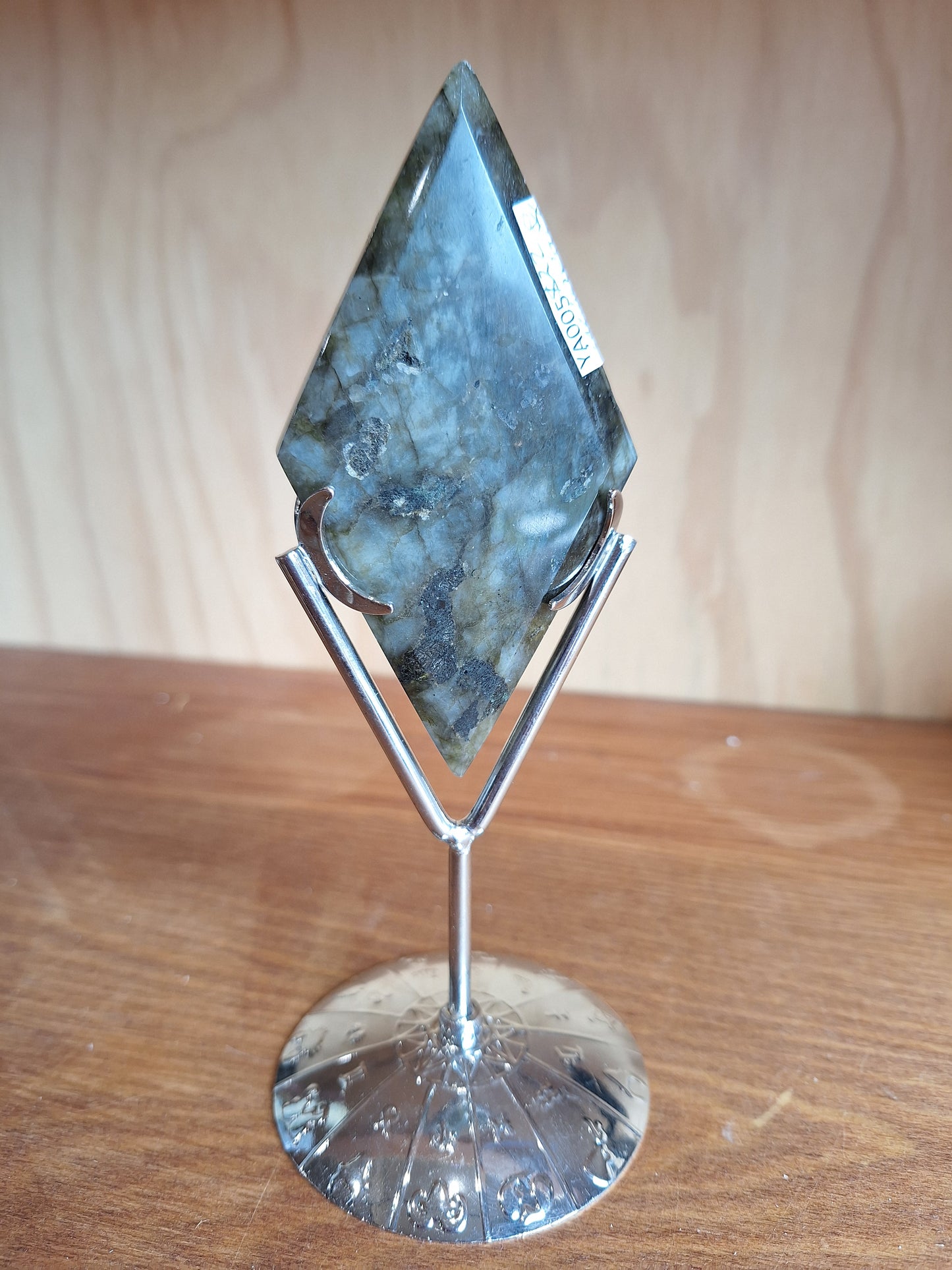LABRADORITE DIAMONDS