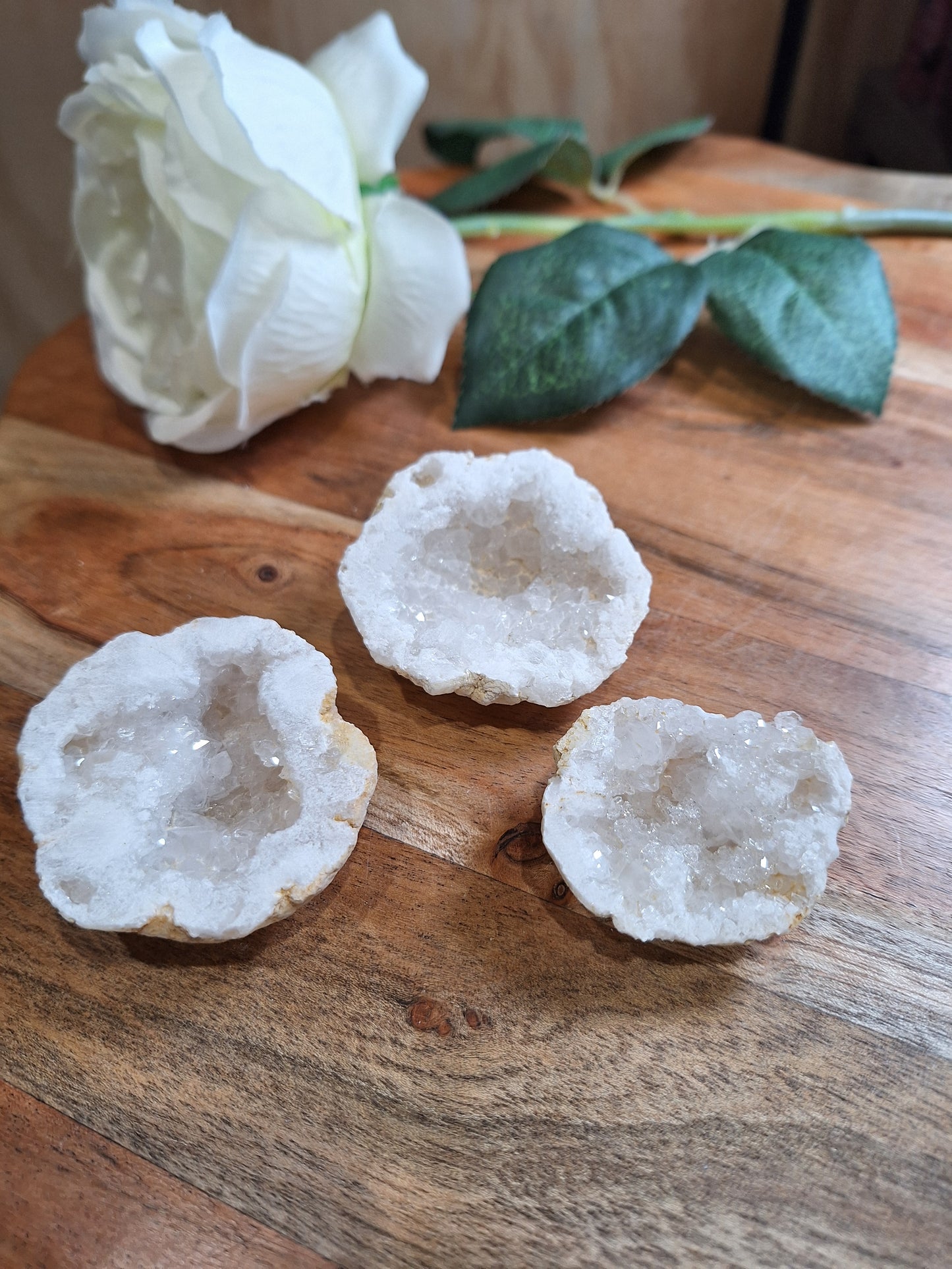 QUARTZ CLUSTER GEODE