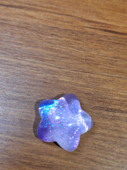 EVERYTHING THAT GLOWS IN THE DARK  (NON CRYSTAL LUMINOUS RESIN)