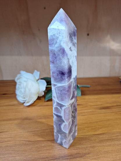 DREAM AMETHYST TOWER (CHEVRON AMETHYST)