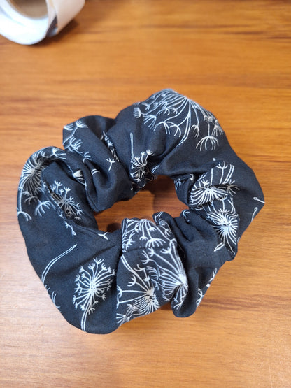 THEMED SCRUNCHIES