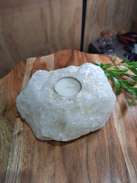 CLEAR QUARTZ RAW WITH CANDLE HOLDER 1493GRAMS!!!!!