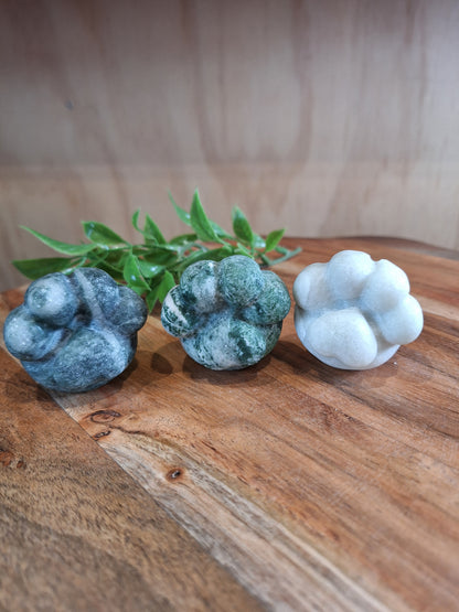 CRYSTAL DOG PAWS (SMALL-MEDIUM-LARGE)