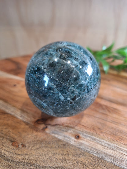 GREEN APATITE SPHERES