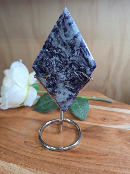 PURPLE MICA DIAMOND WITH STAND