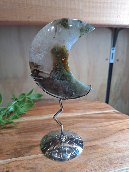 MOSS AGATE MOON INCLUDING STAND