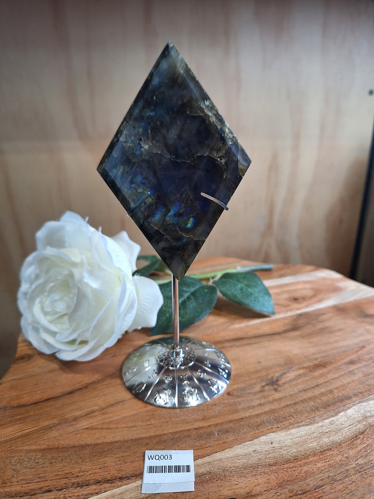 LABRADORITE DIAMONDS