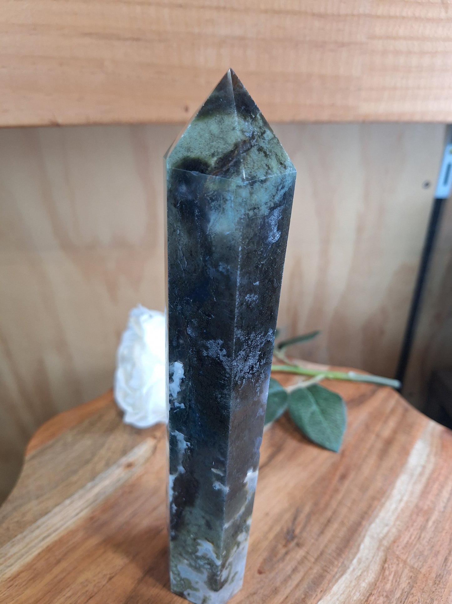 AGATE MOSS TOWER