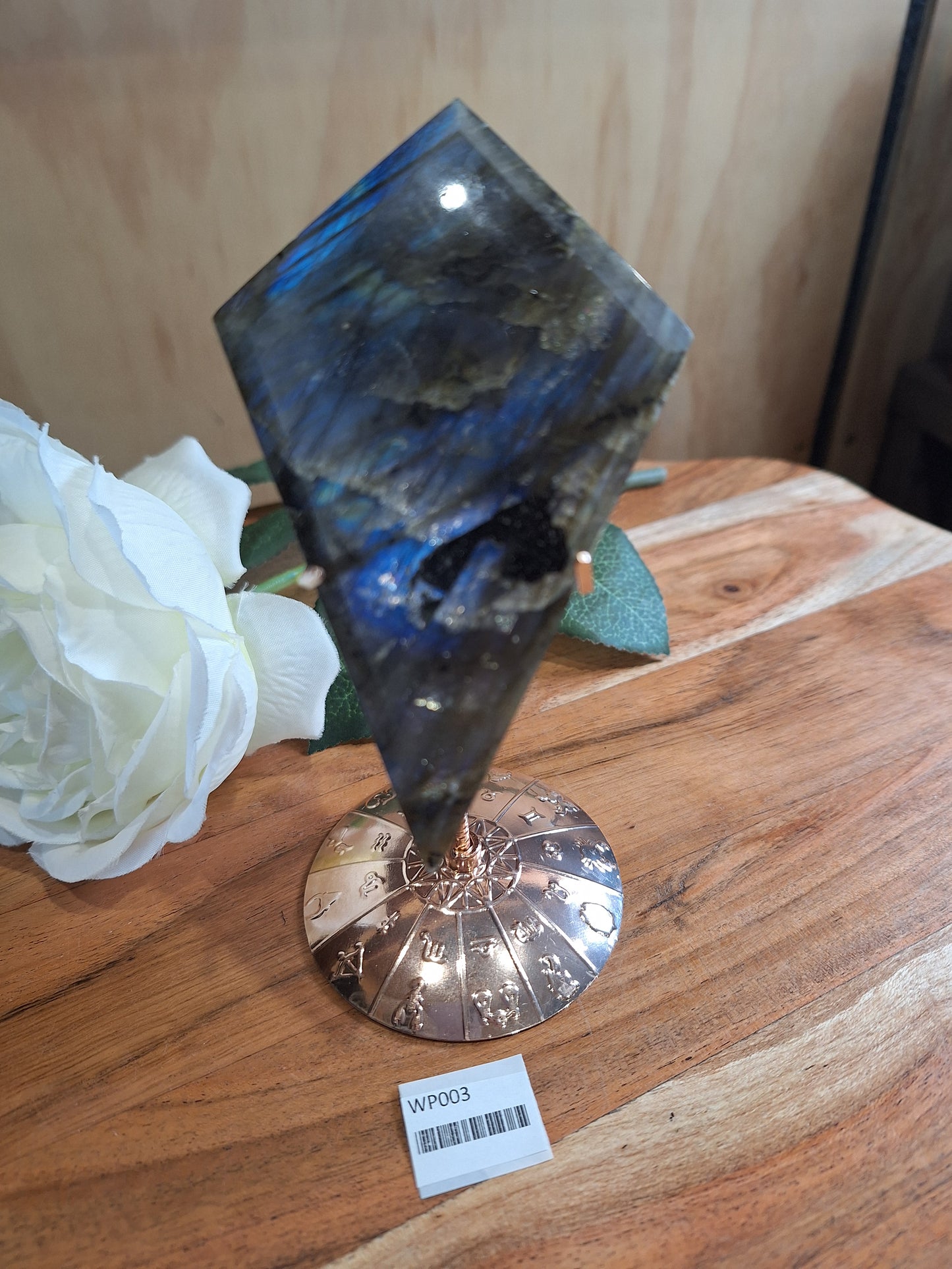 LABRADORITE DIAMONDS