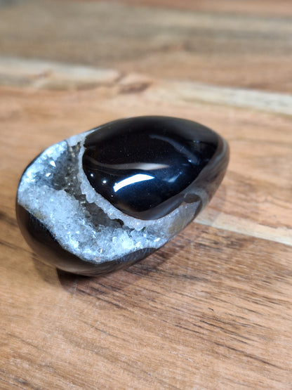 BLACK AGATE EGGS