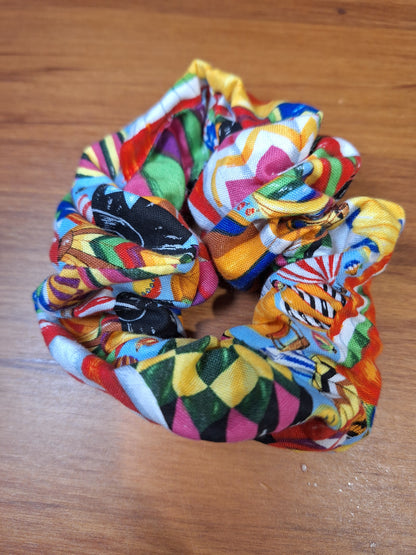THEMED SCRUNCHIES