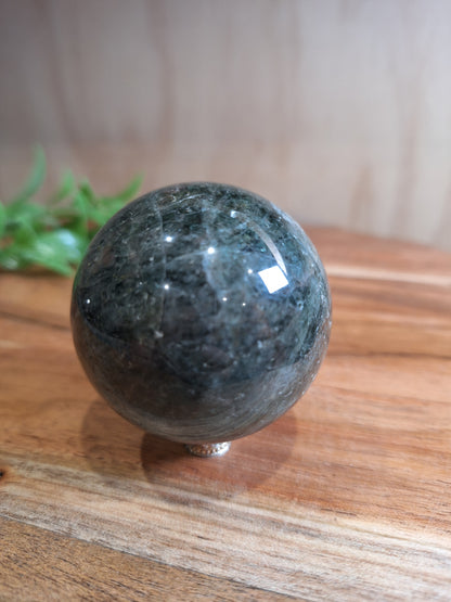 GREEN APATITE SPHERES