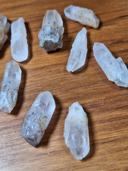 RAW QUARTZ SHARDS/ROUGH PIECES