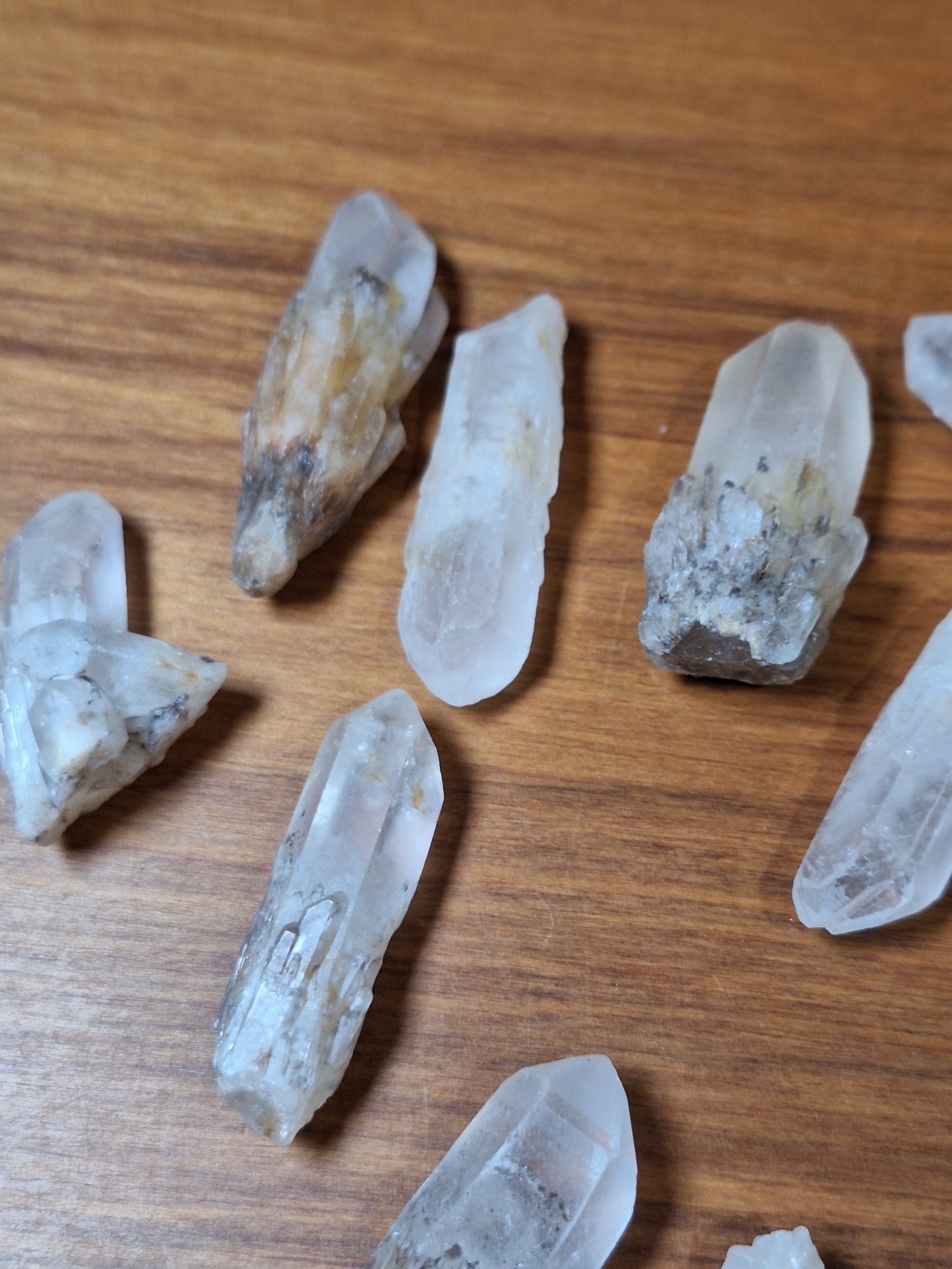 RAW QUARTZ SHARDS/ROUGH PIECES