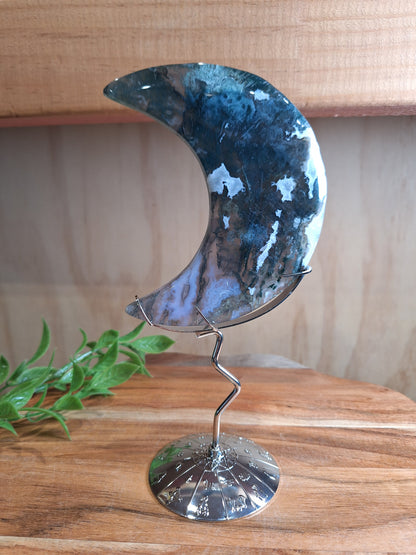 MOSS AGATE MOON INCLUDING STAND