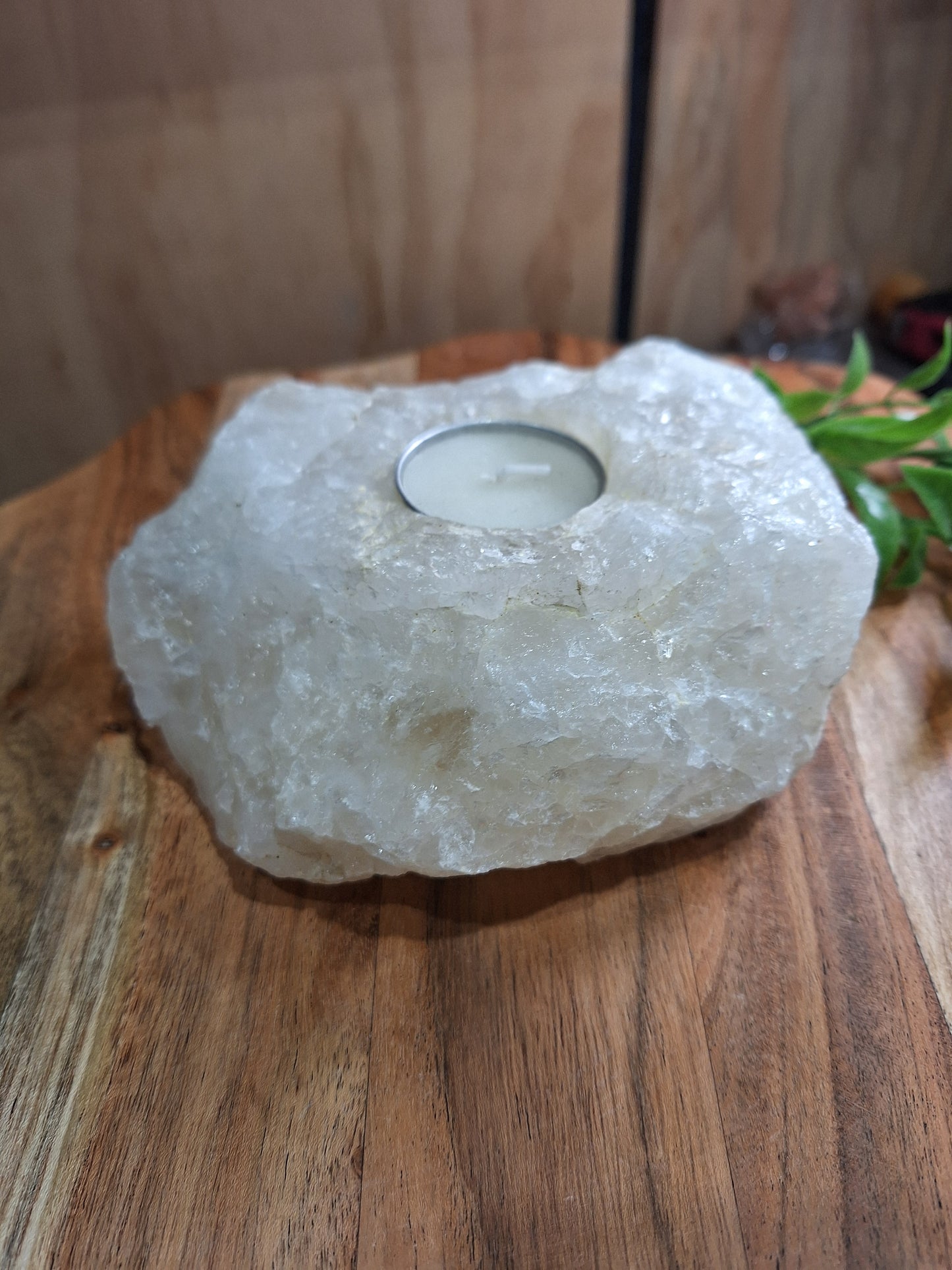 CLEAR QUARTZ RAW WITH CANDLE HOLDER 1493GRAMS!!!!!