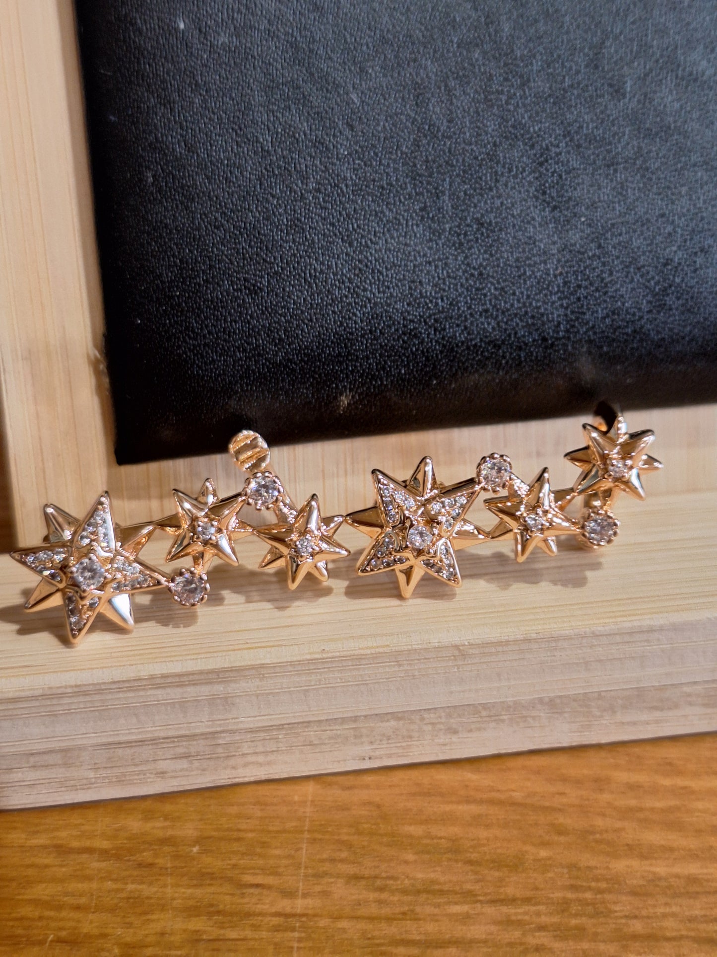 NON CRYSTAL JEWELLERY