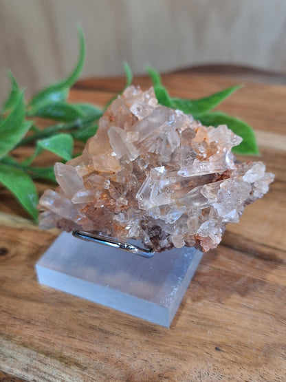 QUARTZ SPECIMENS