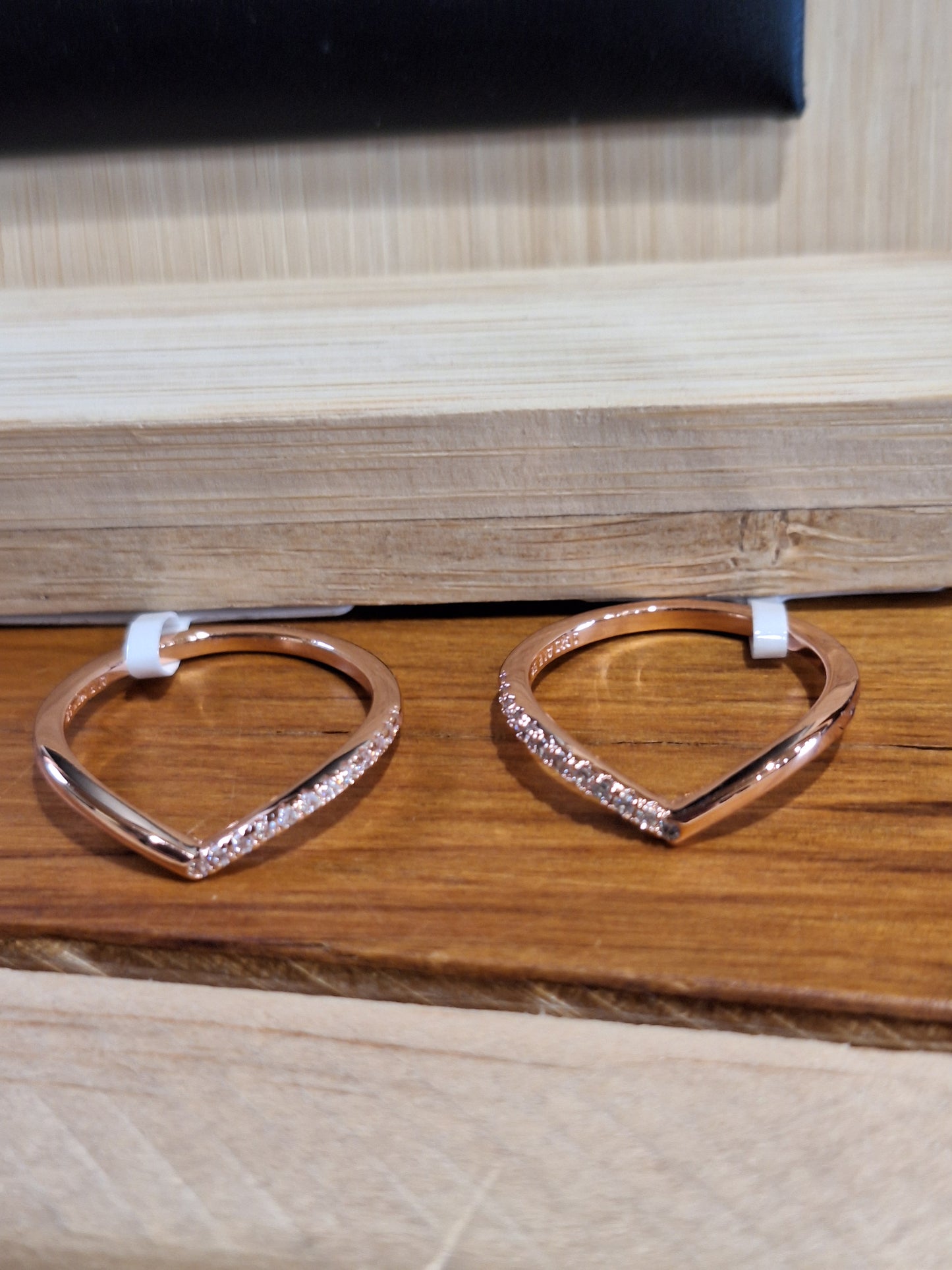 NON CRYSTAL JEWELLERY