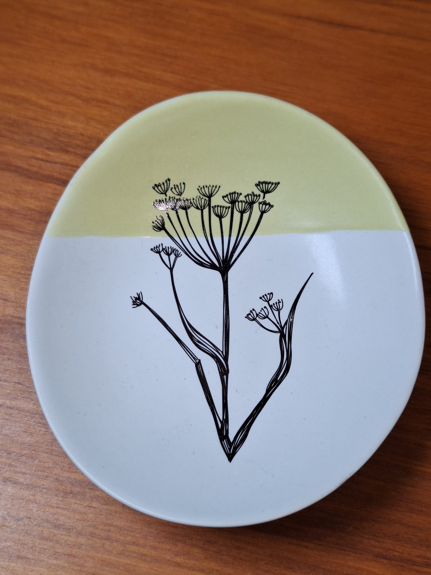 PORCELAIN BOWLS (NEW ZEALAND ARTIST)