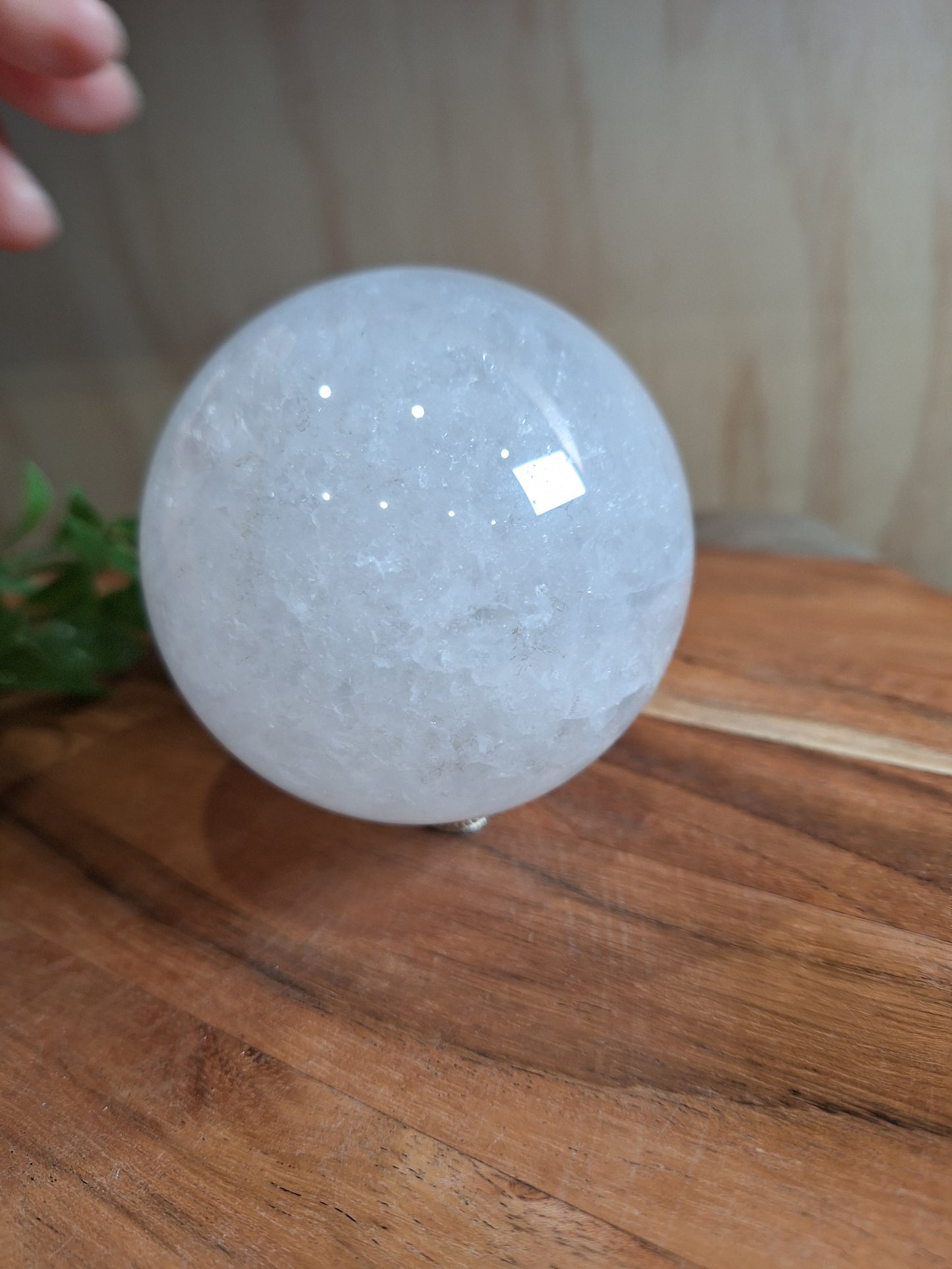 CLEAR QUARTZ SPHERE