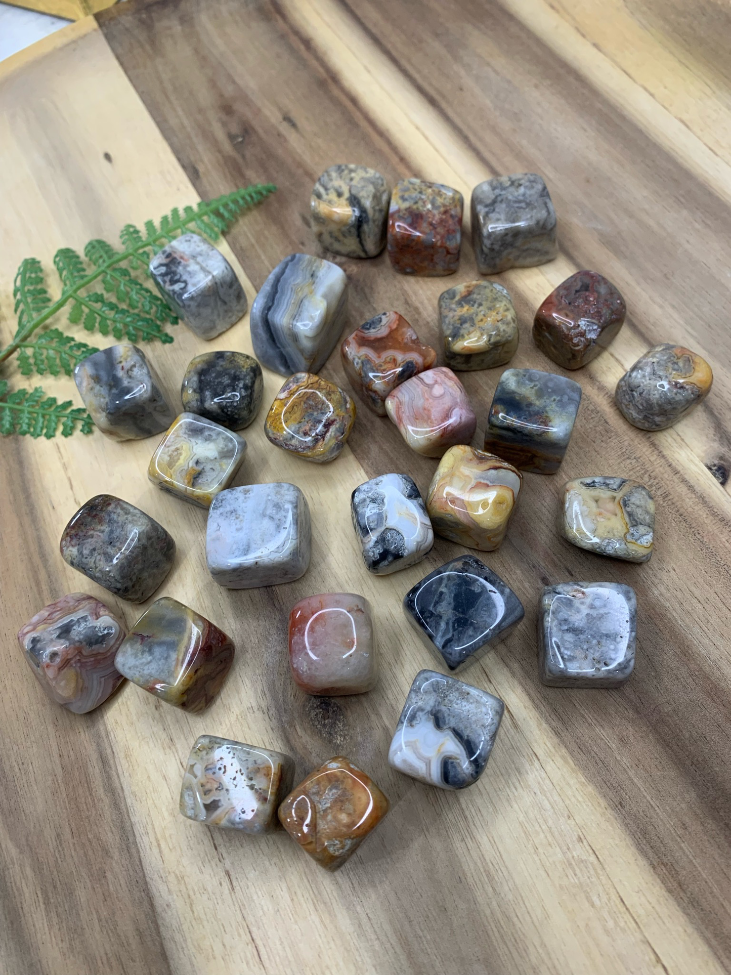 CRAZY LACE AGATE TUMBLES