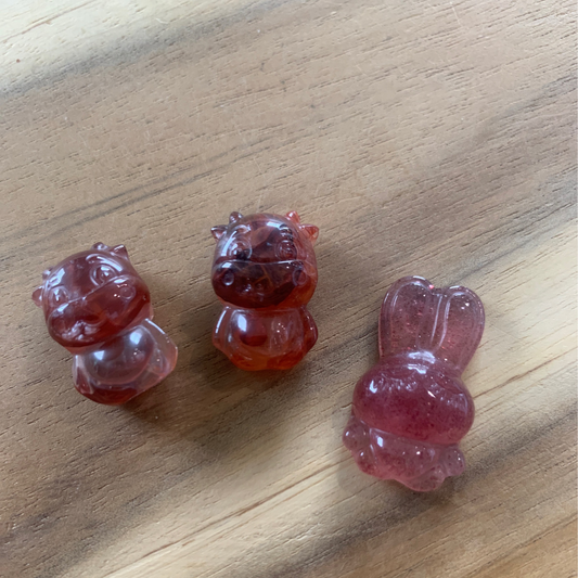 STRAWBERRY QUARTZ CARVINGS & ANIMALS