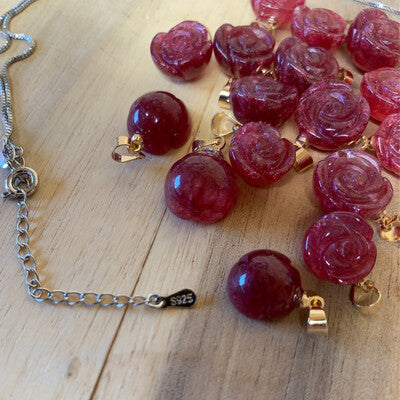 STRAWBERRY QUARTZ  FLOWER NECKLACE (ON SILVER CHAIN)