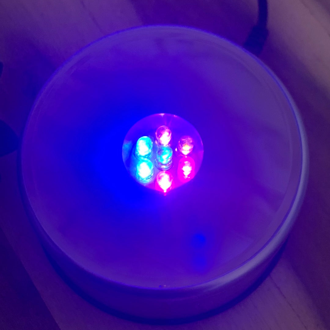 MIRRORED ROTATING LED LIGHT