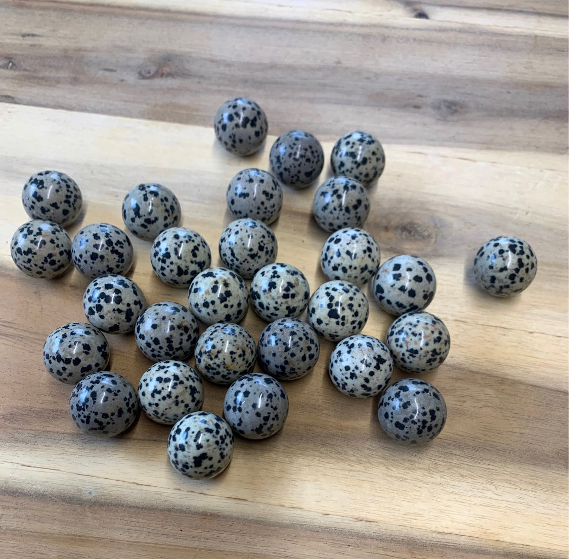 DALMATIAN JASPER SPHERES (SMALL)