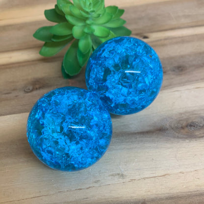 CRACKLE QUARTZ SPHERE (DYED)